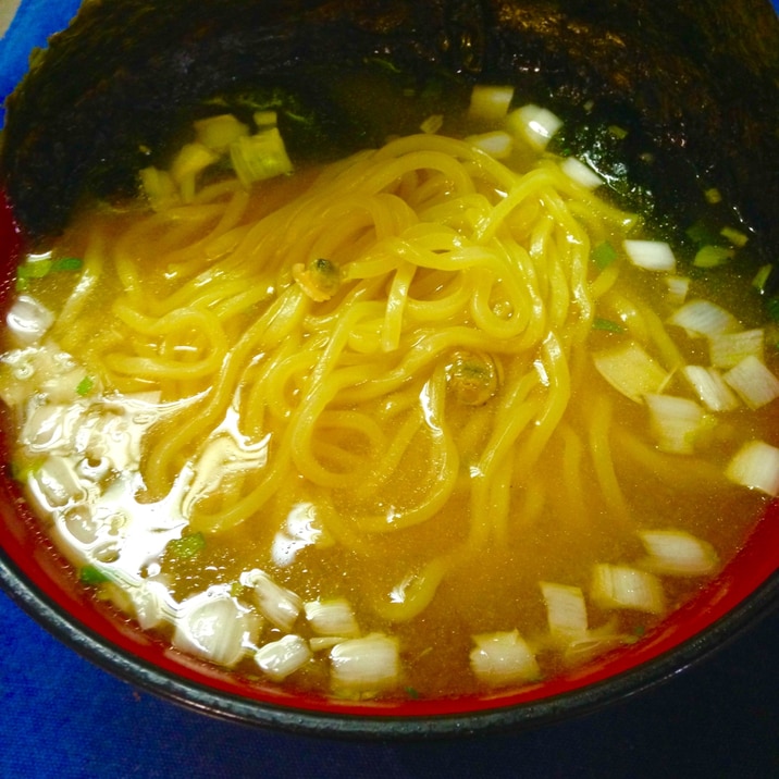 節約ランチ♪しじみラーメン♪